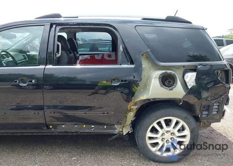 2016 GMC Acadia Denali z USA, uszkodzony, nr VIN 1GKKVTKD8GJ156534